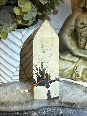 Dendritic Picture Jasper Tower
